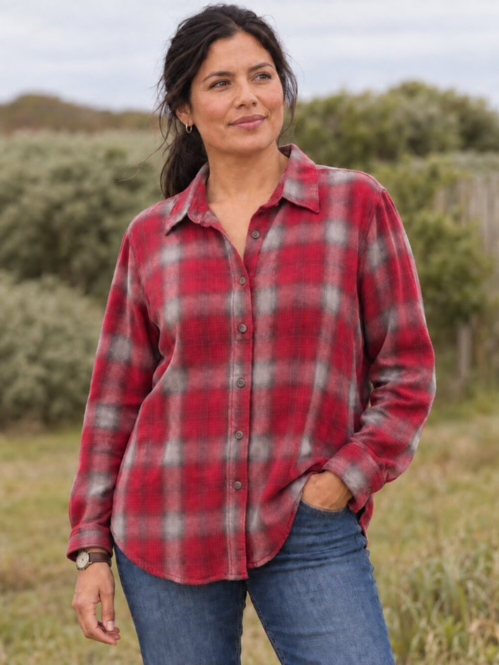Noble Outfitters Downtown Flannel Shirt XL Red Gray Plaid 100% Cotton 21020